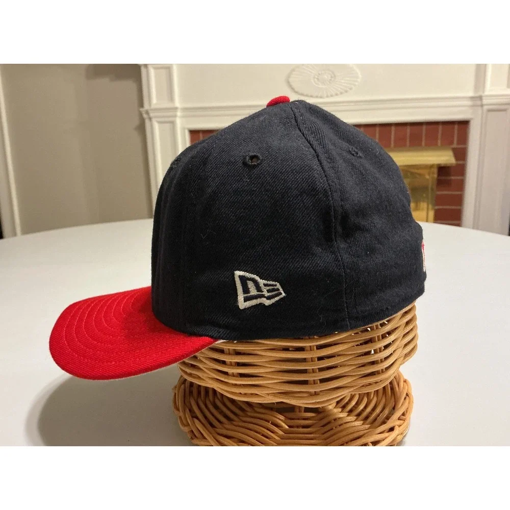 VTG USA Made New Era 59FIFTY Burlington Bees Kid Fitted‎ Hat 6 3/4 Navy Red MiLB